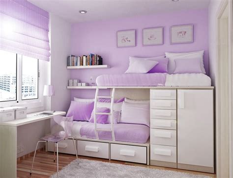 When you have a small space to begin with, the hardest part if to figure out a way of including everything that you need without making the room this applies for every room of the house and not only. 55 Thoughtful Teenage Bedroom Layouts | Girls bedroom sets