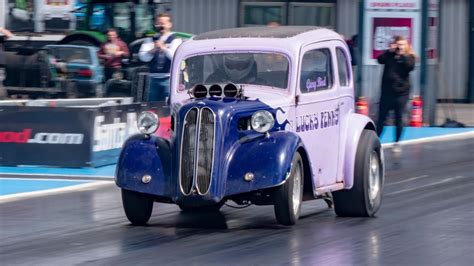 Outlaws Anglia Nostalgia Nationals At Santa Pod Raceway Drag Racing