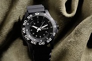 7 Reasons Military Dive Watches Are The Best A Man Can Buy