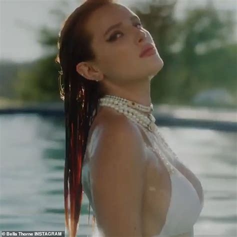 Bella Thorne Strips To Announce Her New Onlyfans Account Daily Mail
