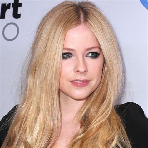 Avril Lavigne Talks Second Shot At Life After Lyme Disease E