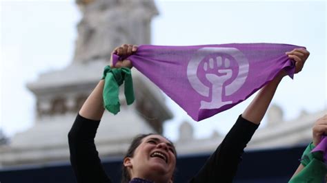 Cantos Y Consignas Feministas Que Acompañarán Las Marchas Este 8 De