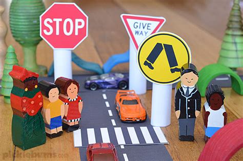 Five Ways Parents Can Help Kids Learn About Road Safety Picklebums