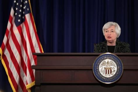 Etats Unis La Fed Tourne La Page De Son Aide Exceptionnelle Le Matin