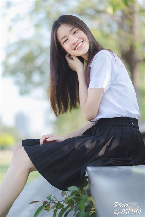 Asian Cute Beautiful Chinese Women University Girl Student Girl