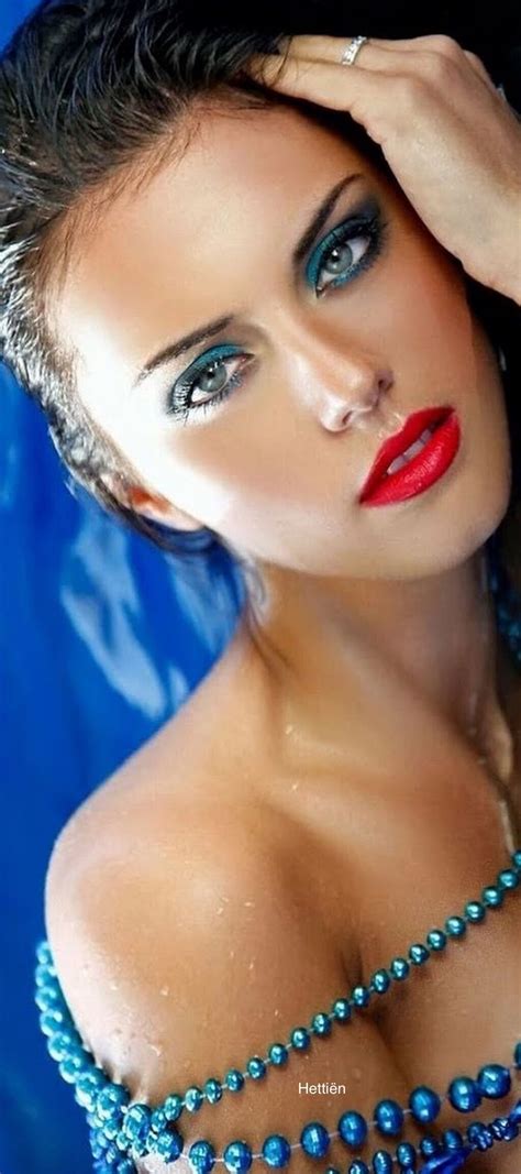 Pin By Hetti N On Alluring Lips Perfect Red Lips Beautiful Lips Beauty