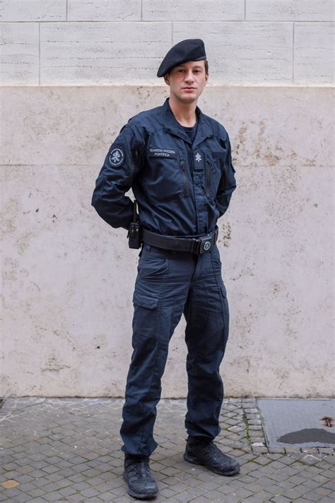 The pontifical swiss guard is a minor armed forces and honour guards unit maintained by the holy see that protects the pope and the apostolic palace, serving as the de facto military of vatican city. Vatican City Pontifical Swiss Guard Training Uniform