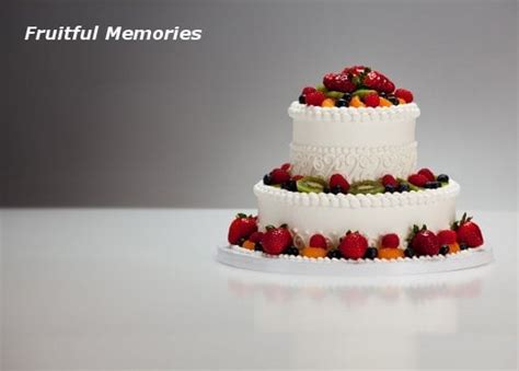 Safeway has more than 1300 locations spread across 19 states. safeway wedding cake