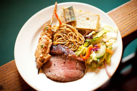 Handle it wrong, and you're left with the shoe leather that takes we normally like to cook skirt steak on our outdoor grill, but if it's cold or raining outside (like this day), you're welcome to come indoors. Teriyaki flank steak + Chicken satay | Steak, Food, Chicken satay