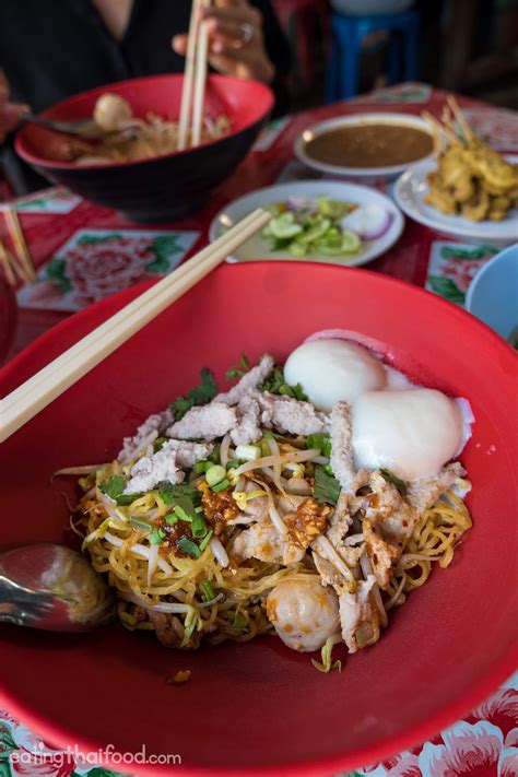 It's more important to be fun than fancy!! 24-Hour Bangkok Street Food - Noodles and Soft Boiled Eggs ...