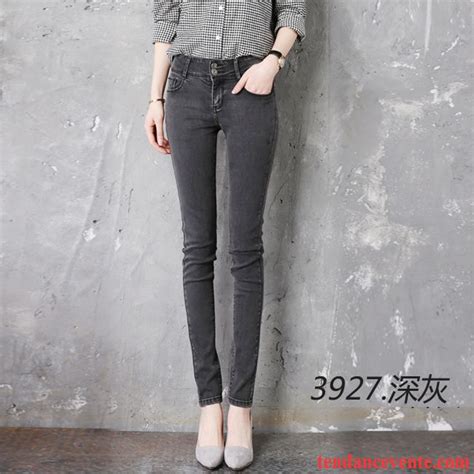 Noté en bon état suite à la marque sur le genou droit (voir dernière photo). Jean Gris Clair Femme Plus De Velours Maigre Femme Noir ...