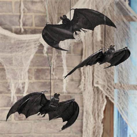 Scary Hanging Bat Rubber Halloween Party Haunted House Prop Vampire