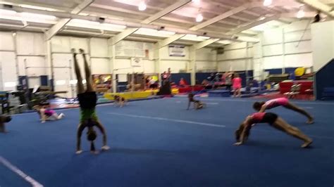 Handstand Contest Gymnasticsfitnesskids Youtube