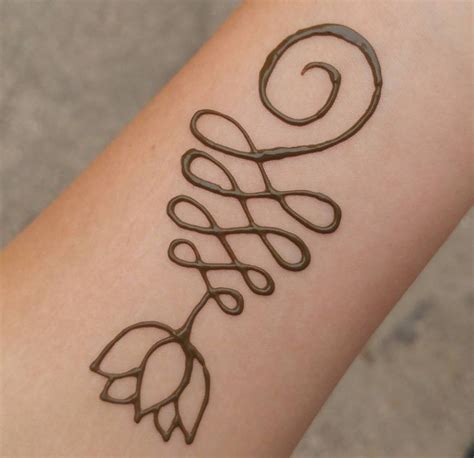 Mehndi Small Henna Tattoos Henna Tattoo Designs Henna Inspired Tattoos