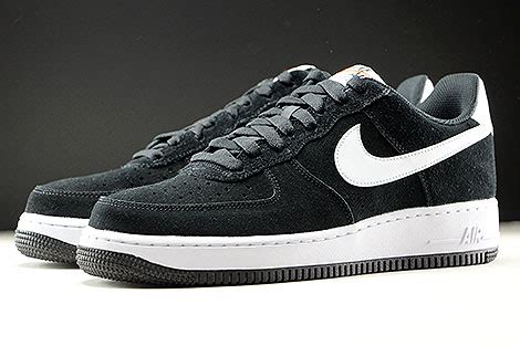 Setzte auf die universelle farboption, also auf ein klassisches weiß! Nike Air Force 1 Low Schwarz Weiss 820266-015 - Purchaze