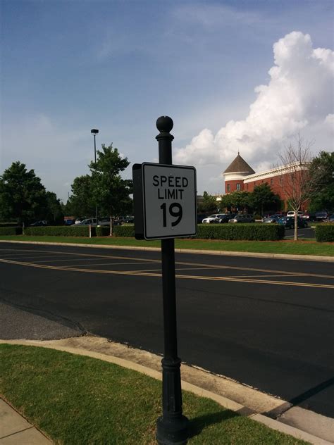 You better not go 1mph over! : r/CrappyDesign