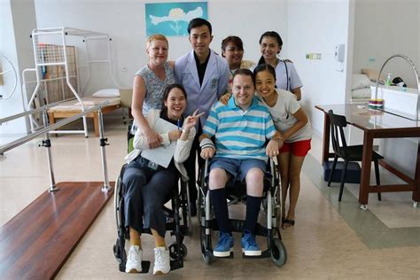 Thai Girl Who Lost Both Legs In Ang Mo Kio Mrt Accident Brings Cheer To Hospital Patients The