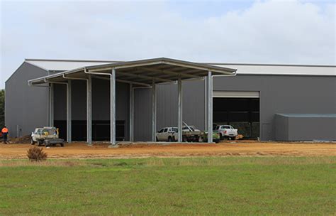 They are also called deck or box storage sheds or storage boxes. Industrial Sheds, Canopies & Storage Units - Bairnsdale ...