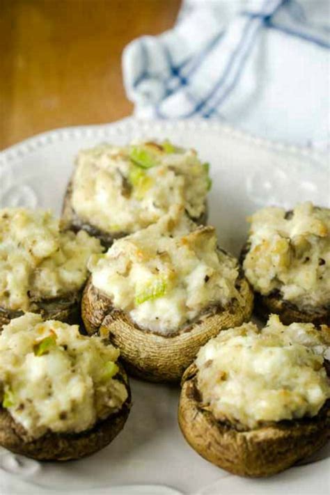 I could pop 'em in my mouth every day till kingdom come and i'd never get tired of them. Crab Stuffed Mushroom Caps - This stuffed mushroom recipe ...