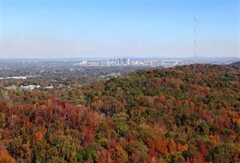 8 Epic Mountains In Alabama That Will Drop Your Jaw