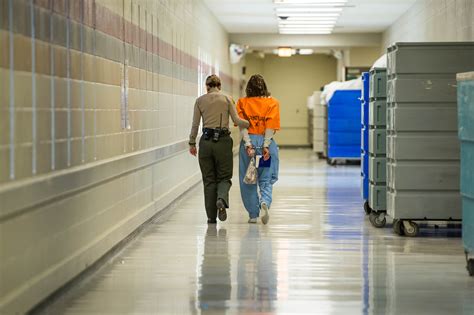 Inside An LA County Womens Jail Busting At The Seams Rotted Pipes Overcrowding And A Plan