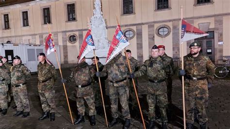 Wieder in Fulda Gelöbnis der Bundeswehr im Schlosshof