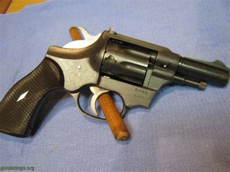 Pistols High Standard Sentinel 9 Shot 22 Revolver