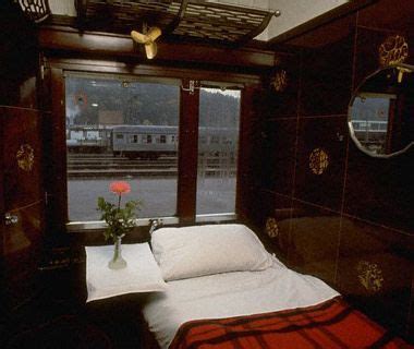 We did not find results for: Recreate for a container a train sleeper car bedroom ...