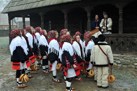 Sărbătorile De Iarnă Frumoasele Tradiţii şi Obiceiuri Româneşti