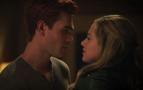 Riverdale Saison 5 Betty Et Archie Automasites