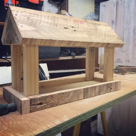 Here, we've rounded up the easiest bird feeder projects for you to try at home. Pin by Audrey Schmidt on Bird feeders & houses | Wood bird ...