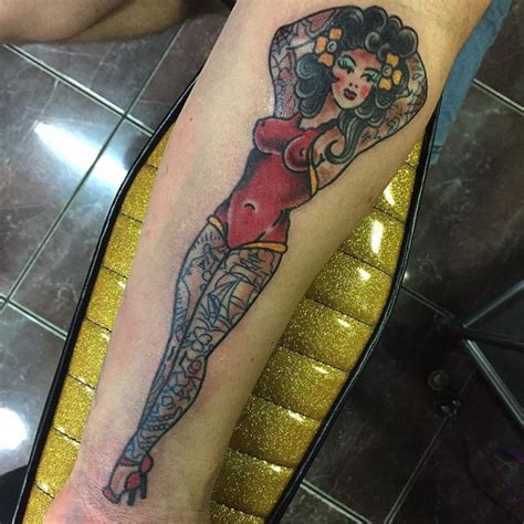 Best Pinup Tattoo Girl Designs Meanings Add Style In