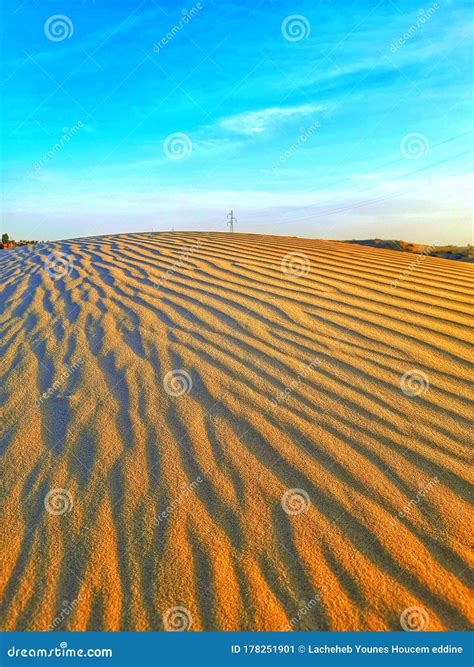 Wonderful Waves Of Sand Dunes In Desert Stock Image Image Of Desert