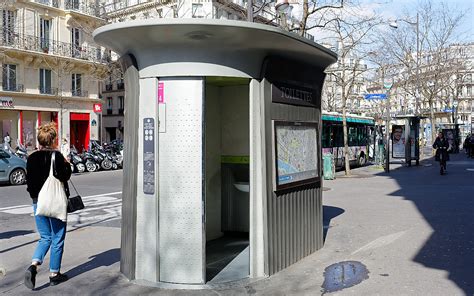 Les Toilettes Publiques Paris Centre Mairie De Paris Centre
