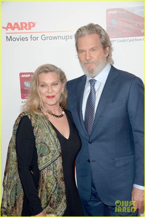 Ruth Neggas Loving And Isabelle Hupperts Elle Win Big At Aarps Movies For Grownups Awards