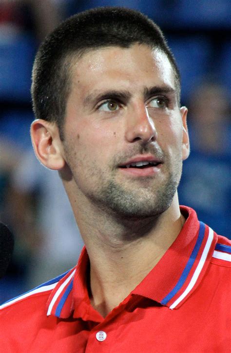 Dosta slajsova na početku gema, nakon duge razmene novak. Novak Djokovic - Wikipedia