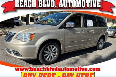 Used 2016 Chrysler Town And Country For Sale Near Me Edmunds