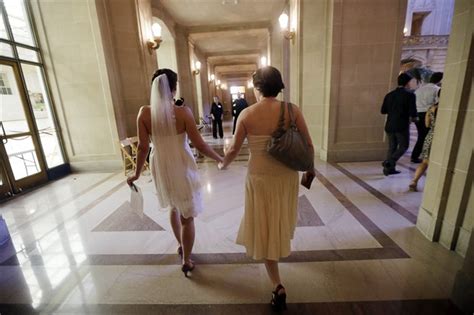 1 In 4 Canadians Still Oppose Full Same Sex Marriage Rights Poll Globalnewsca