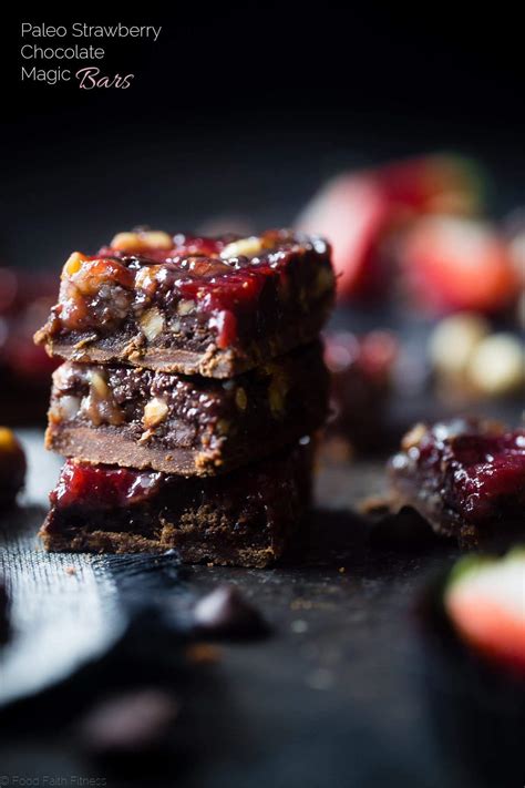 A shortbread crust topped with shredded coconut, chopped pecans, chocolate chips and a homemade sweetened condensed milk poured on top. Chocolate Paleo Magic Cookie Bars with Strawberry | Food ...