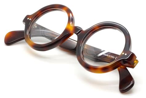 True Round 180e Style Italian Acetate Eyewear By Beuren In A