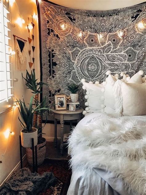 40 Cozy Boho Bedroom Design Thatll Make You Want To Redecorate Asap