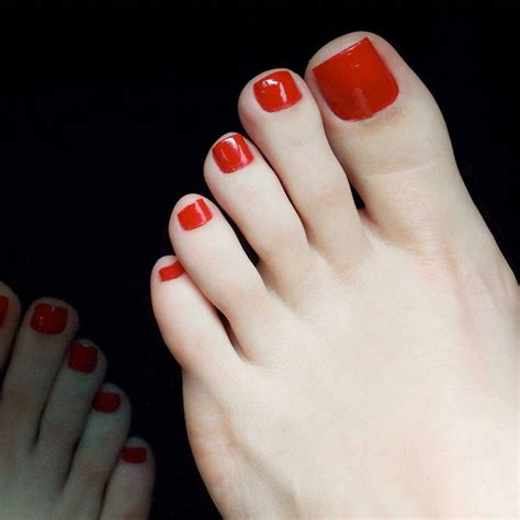 25 Red Toe Nail Art Designs Ideas Design Trends Premium Psd