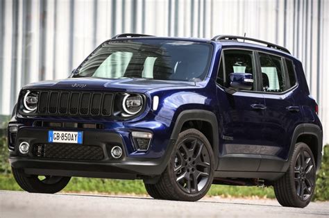 Jeeps Renegade 4xe Phev Is Its First Electrified Model Automobile