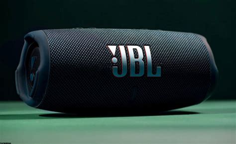 Jbl Charge 5 Review Loud Yet Portable Bluetooth Speaker