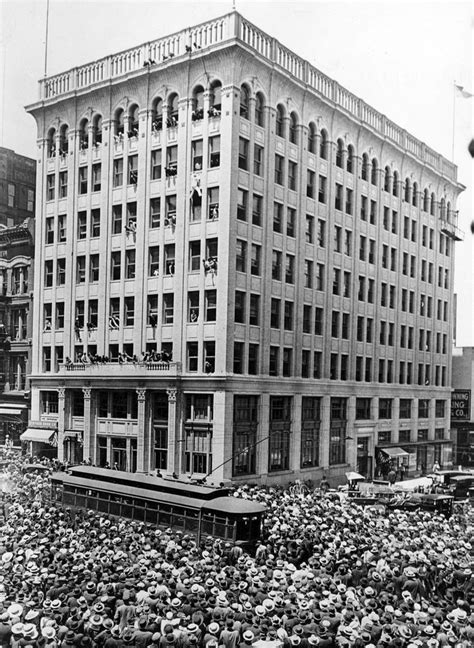 On June 9 1916 Harry H Gardiner Called The “human Fly” Thrilled