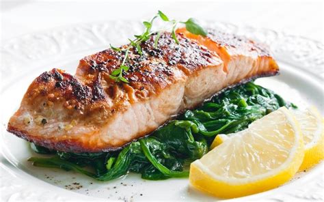 Nueve formas de preparar salmón noruego al horno para cenar fácil y