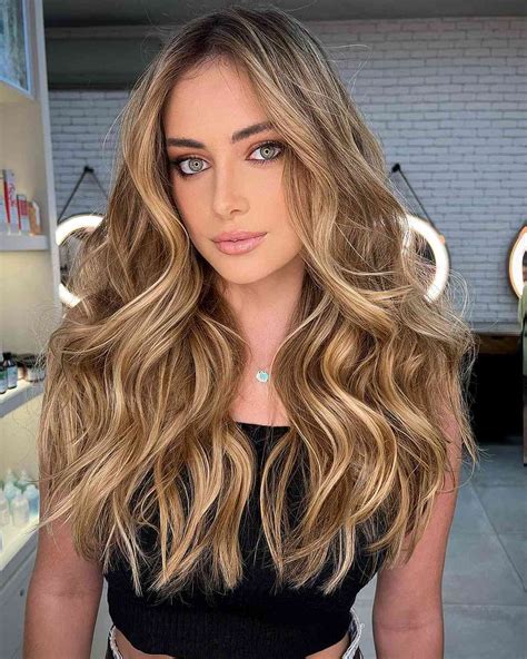 Sweetest Honey Blonde Highlights For A Stunning New Look Siznews