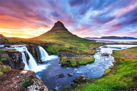 West Iceland Attractions Blend Of Nature Visitors Guide