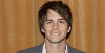 Johnny Simmons Biography - Facts, Childhood, Family Life & Achievements