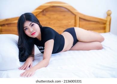 3 492 Nude Thailand Images Stock Photos Vectors Shutterstock